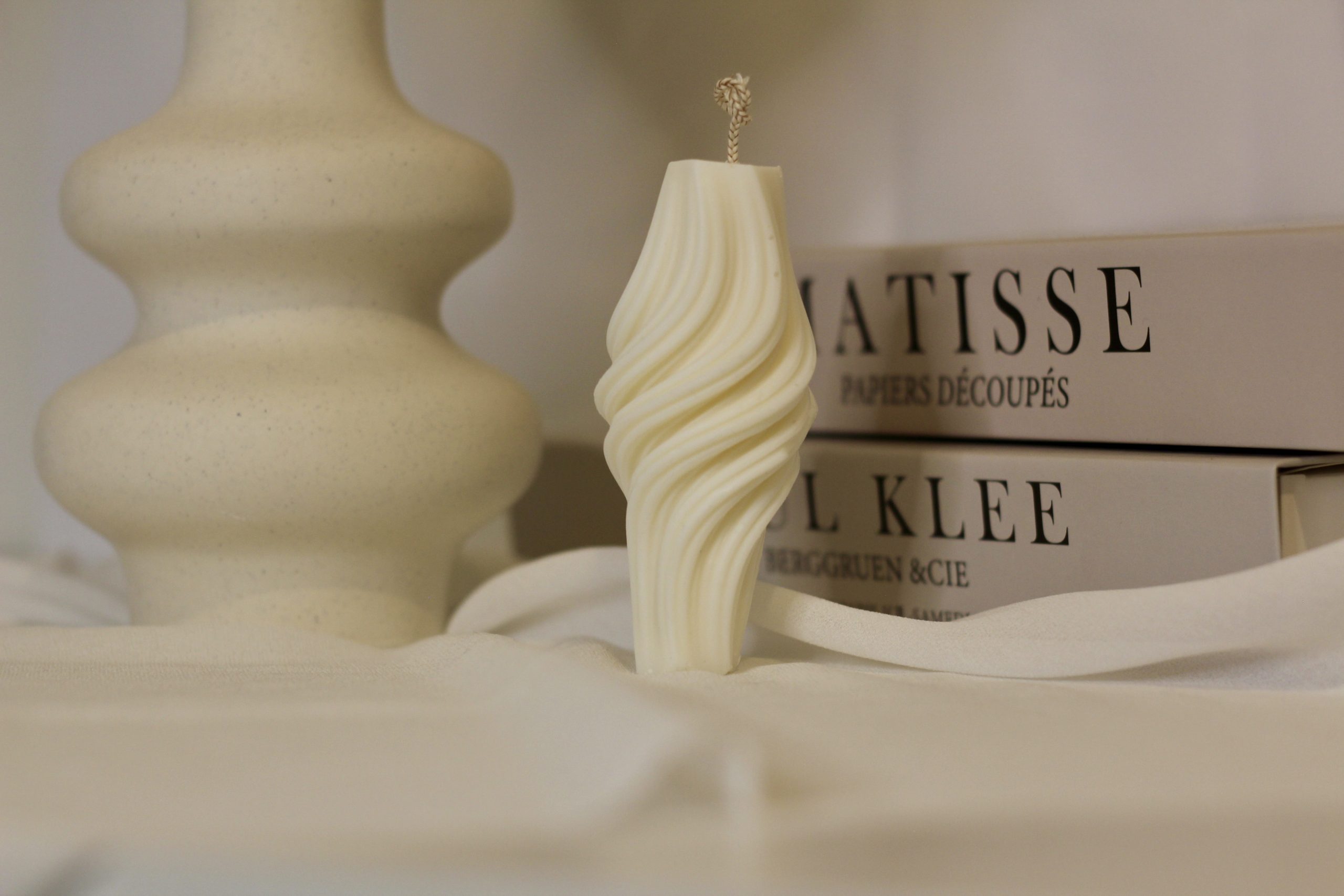 Bougie décorative sculpturale en cire de soja naturelle