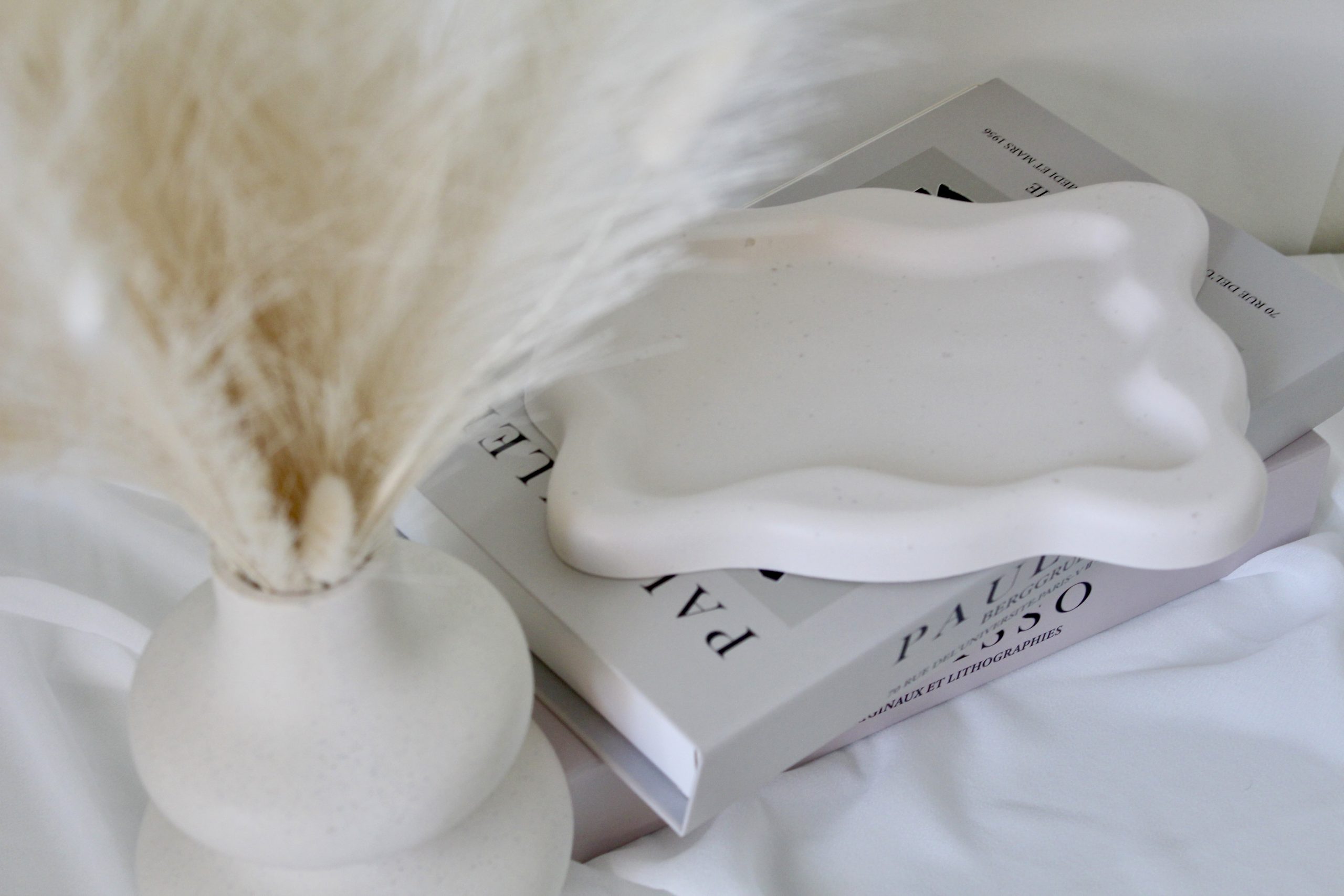 Support plateau en jesmonite